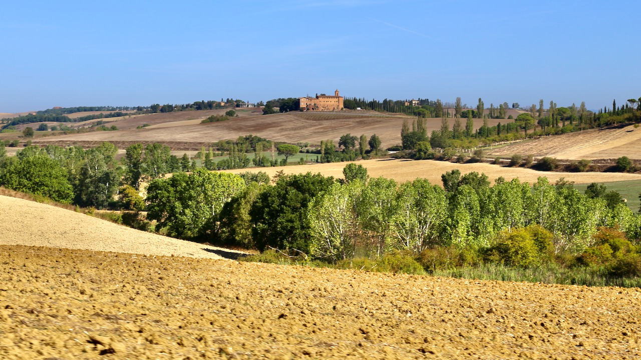 Motorradtour Toskana über Volterra, San Gimignano und Monte Pulciano