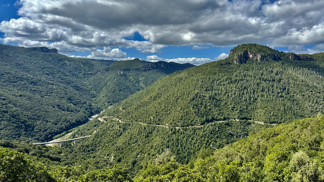 Historische verlassene Dörfer auf Sardinien