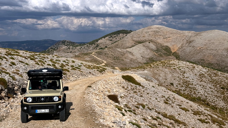 Eine Panoramapiste im Norden von Andalusien geht durch einen Nationalpark , fahrbar auch für 4x4 Wrangler, Mercedes G, Suzuki Jimny oder Grenadier