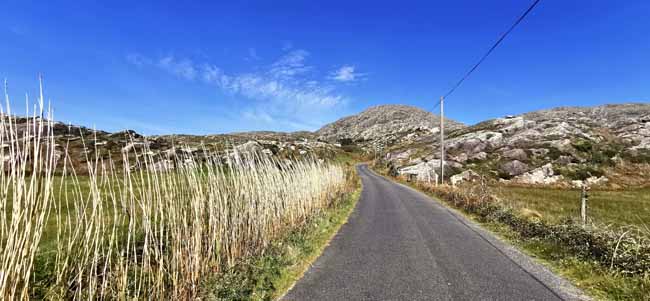 Motorradtour über eine Highländer Strecke in Irland 